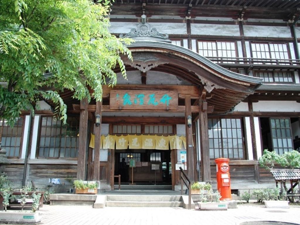 ホテル かんなわ荘 別府市 エクステリア 写真